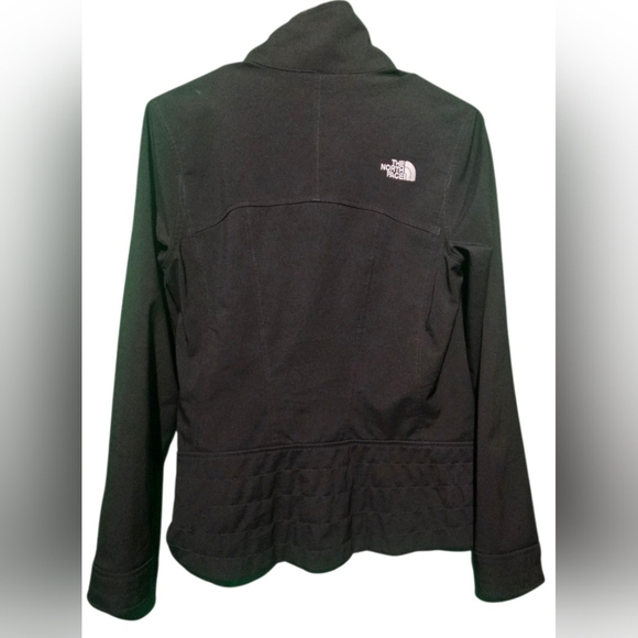 The North Face Women's Black Jacket Size Medium EUC PTP 19 - Picture 5 of 5